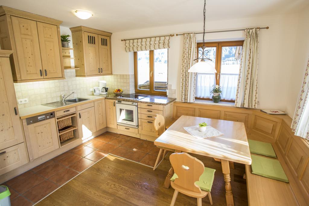 Ausserraingut Flachau Habitación foto